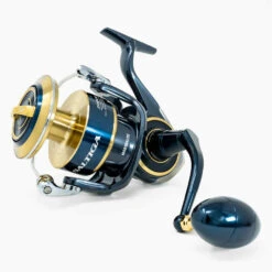 Daiwa 2020 Saltiga Spinning Reels -JH Tackle Store DAIWA SALTIGA 20K 1